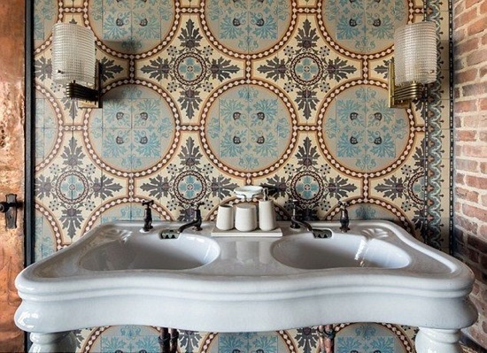 Дизайн интерьера ванной комнаты в этническом стиле